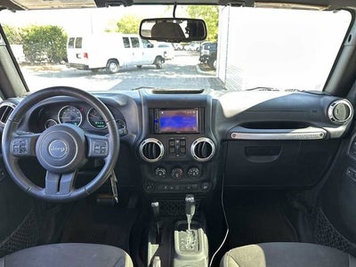 2017 Jeep Wrangler Unlimited Sahara 4x4