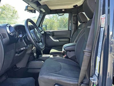 2017 Jeep Wrangler Unlimited Sahara 4x4