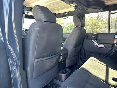 2017 Jeep Wrangler Unlimited Sahara 4x4