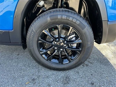 2023 Jeep Cherokee Altitude Lux