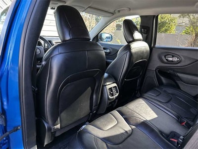 2023 Jeep Cherokee Altitude Lux