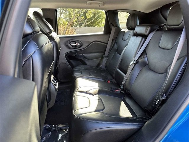 2023 Jeep Cherokee Altitude Lux