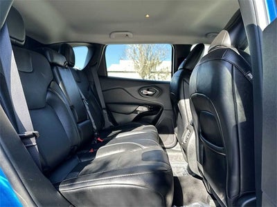 2023 Jeep Cherokee Altitude Lux