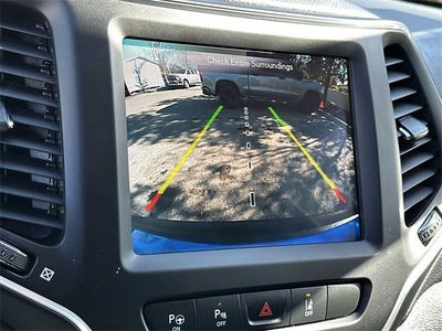 2023 Jeep Cherokee Altitude Lux