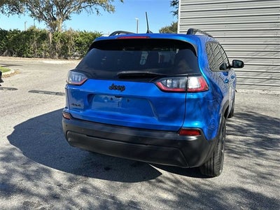 2023 Jeep Cherokee Altitude Lux