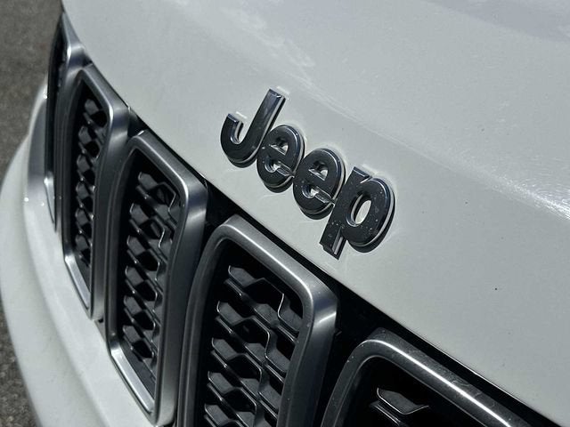 2018 Jeep Grand Cherokee Sterling Edition 4x2