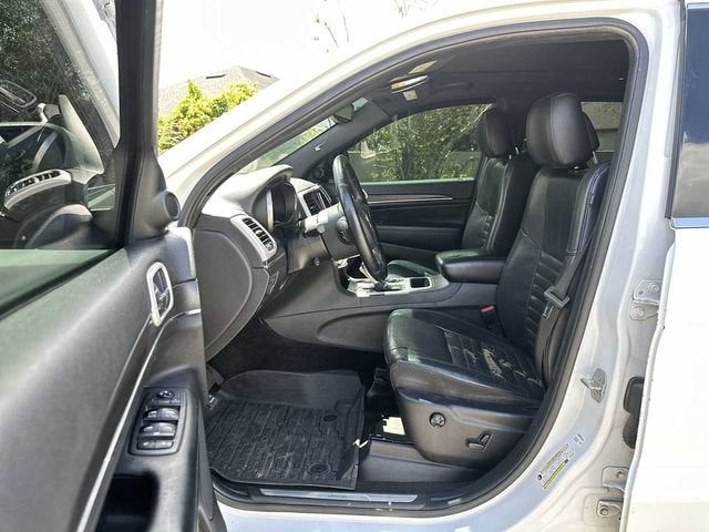 2018 Jeep Grand Cherokee Sterling Edition 4x2