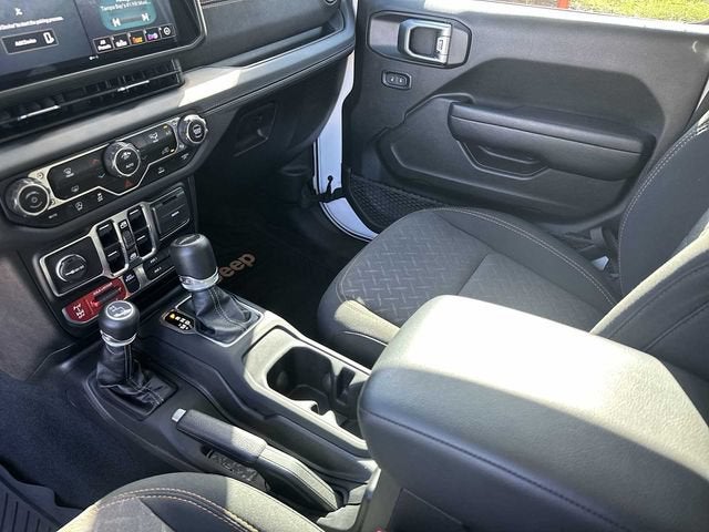 2024 Jeep Gladiator Mojave