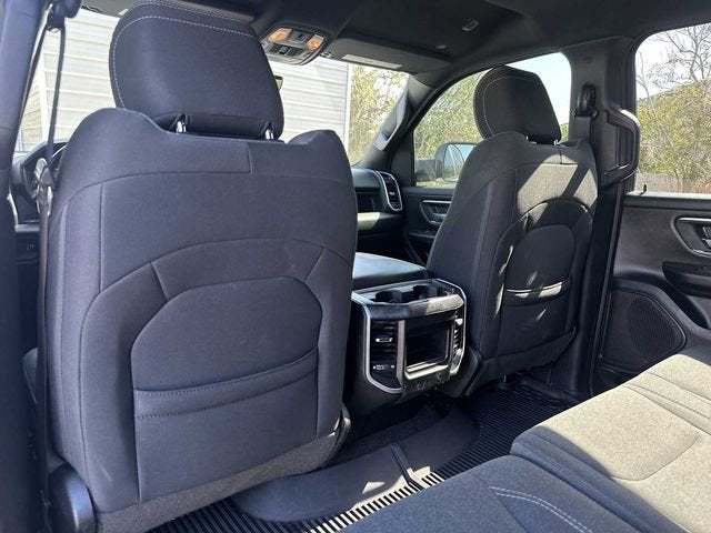 2022 RAM 1500 Big Horn Crew Cab 4x2 6'4" Box