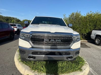 2021 RAM 1500 Limited Crew Cab 4x4 5'7" Box