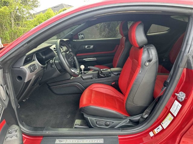 2022 Ford Mustang GT Premium Fastback