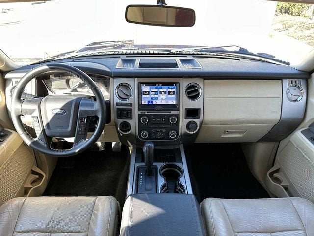 2017 Ford Expedition EL XLT