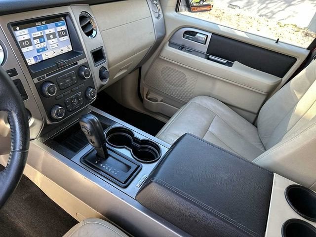 2017 Ford Expedition EL XLT