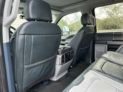 2022 Ford F-450 Limited