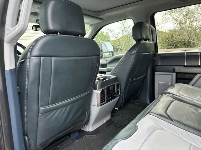 2022 Ford F-450 Limited