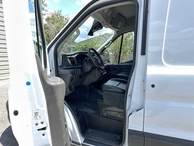 2023 Ford Transit Cargo Van T250