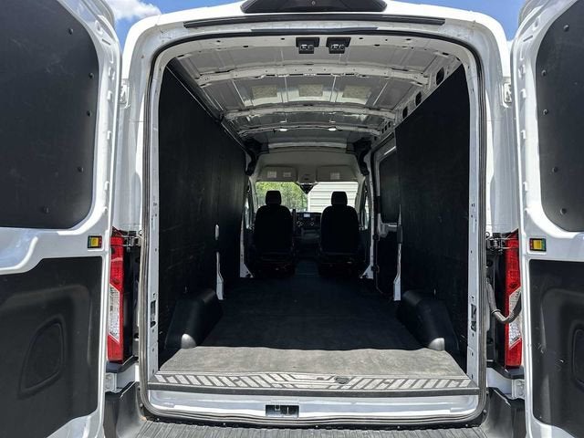 2023 Ford Transit Cargo Van T250