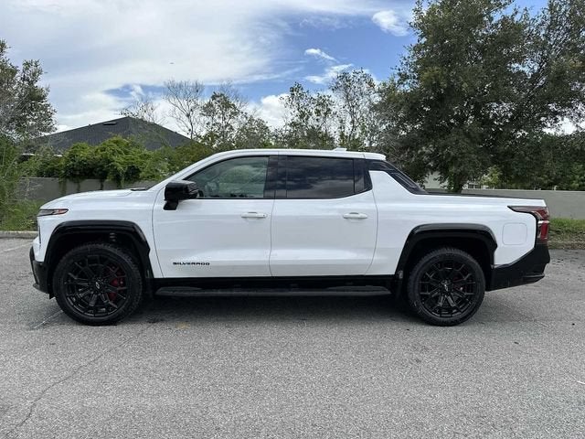 2026 Chevrolet Silverado EV RST Stars and Steel Edition - Extended Range