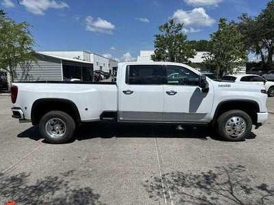 2026 Chevrolet Silverado 3500 HD High Country DRW