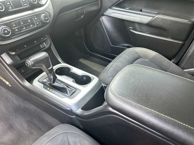 2020 Chevrolet Colorado LT - Photo 21