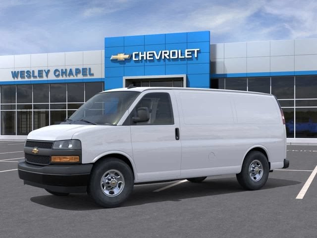 2025 Chevrolet Express Cargo WT