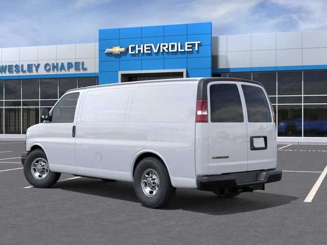 2025 Chevrolet Express Cargo WT