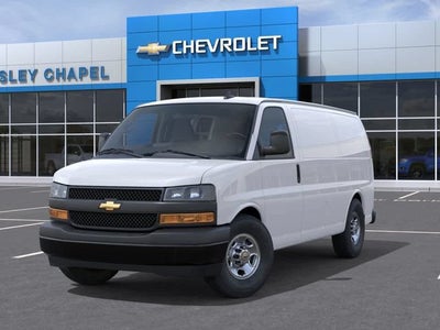 2025 Chevrolet Express Cargo WT