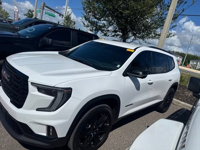 2024 GMC Acadia Elevation