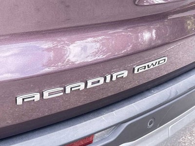 2024 GMC Acadia Elevation