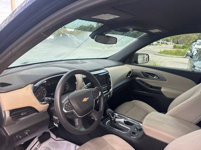 2022 Chevrolet Traverse LS
