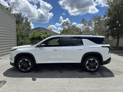 2027 Chevrolet Traverse LT