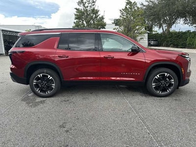 2027 Chevrolet Traverse LT