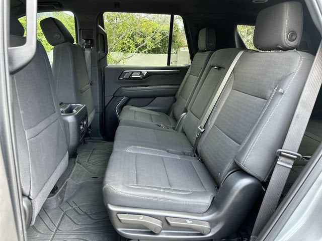 2025 Chevrolet Tahoe LS