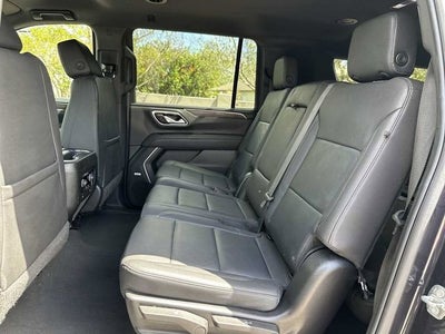 2024 Chevrolet Suburban LT