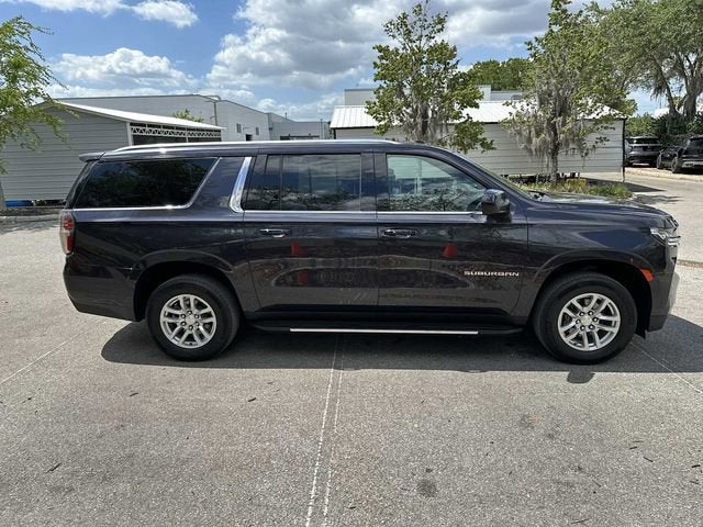 2024 Chevrolet Suburban LT