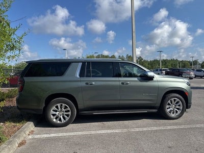 2023 Chevrolet Suburban Premier