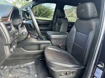 2023 Chevrolet Suburban High Country