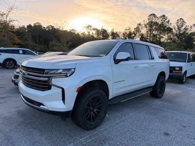2024 Chevrolet Suburban LT