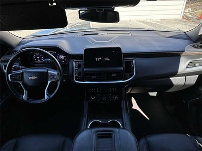 2023 Chevrolet Suburban LT