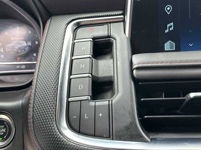 2023 Chevrolet Suburban RST