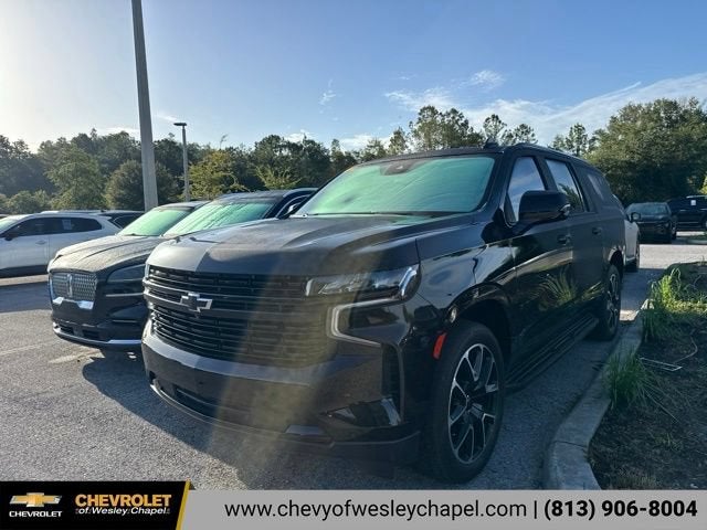 2023 Chevrolet Suburban RST