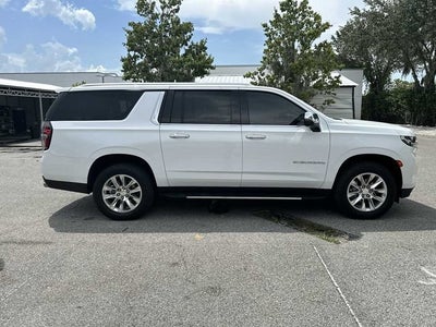 2023 Chevrolet Suburban Premier