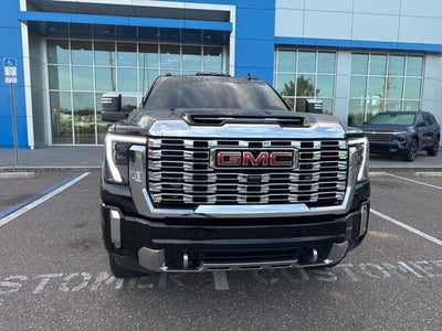 2024 GMC Sierra 2500 HD Denali
