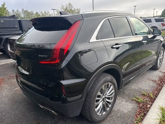 2025 Cadillac XT4 Premium Luxury