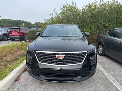 2025 Cadillac XT4 Premium Luxury
