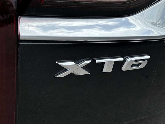 2020 Cadillac XT6 Premium Luxury