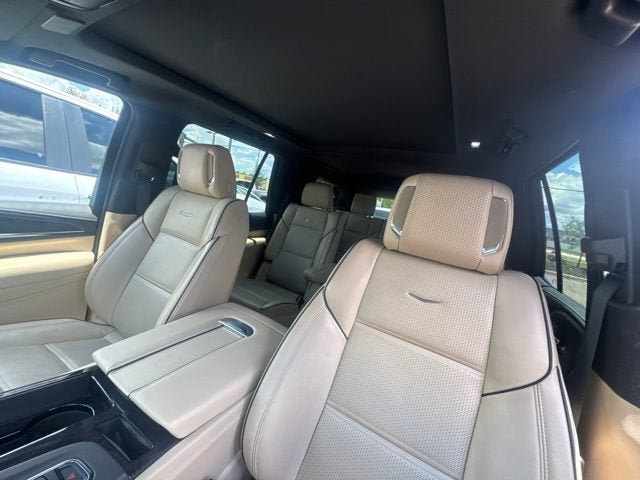 2023 Cadillac Escalade Premium Luxury