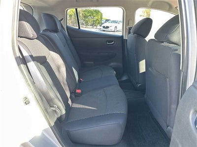 2016 Nissan LEAF S