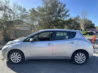 2016 Nissan LEAF S