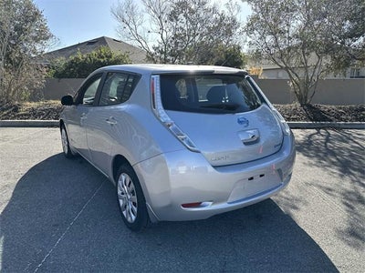 2016 Nissan LEAF S